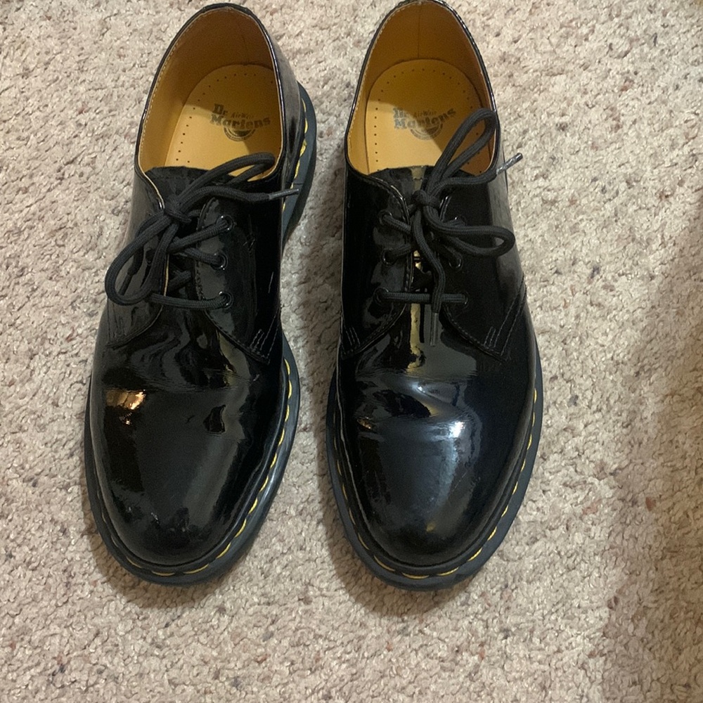 Doc Martin Shoes - Picture 1 of 6